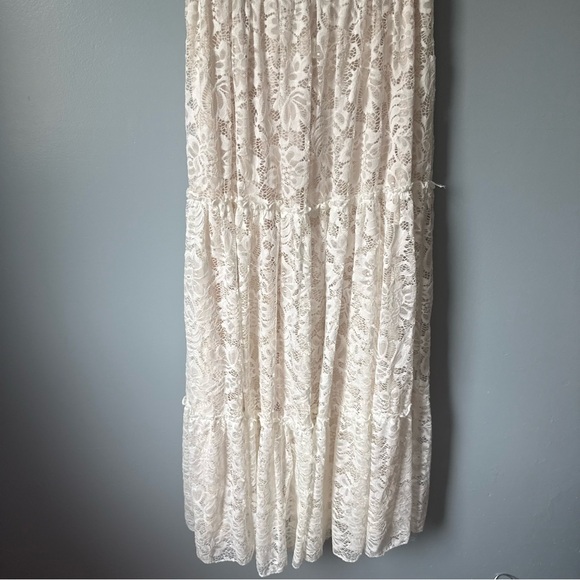 Baltic Born Aspen Smocked White Lace maxi dress size medium - Picture 8 of 8